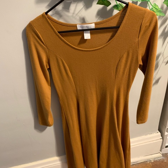 FOREVER 21 DRESS - Picture 2 of 3